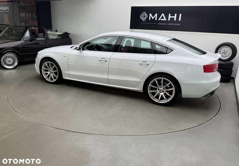 Audi S5 Limousine - 8