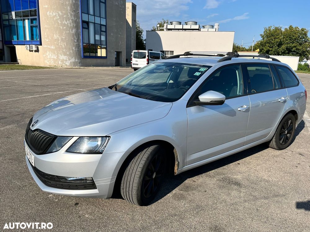Skoda Octavia Combi Diesel 1.6 TDI DSG Ambition - 6