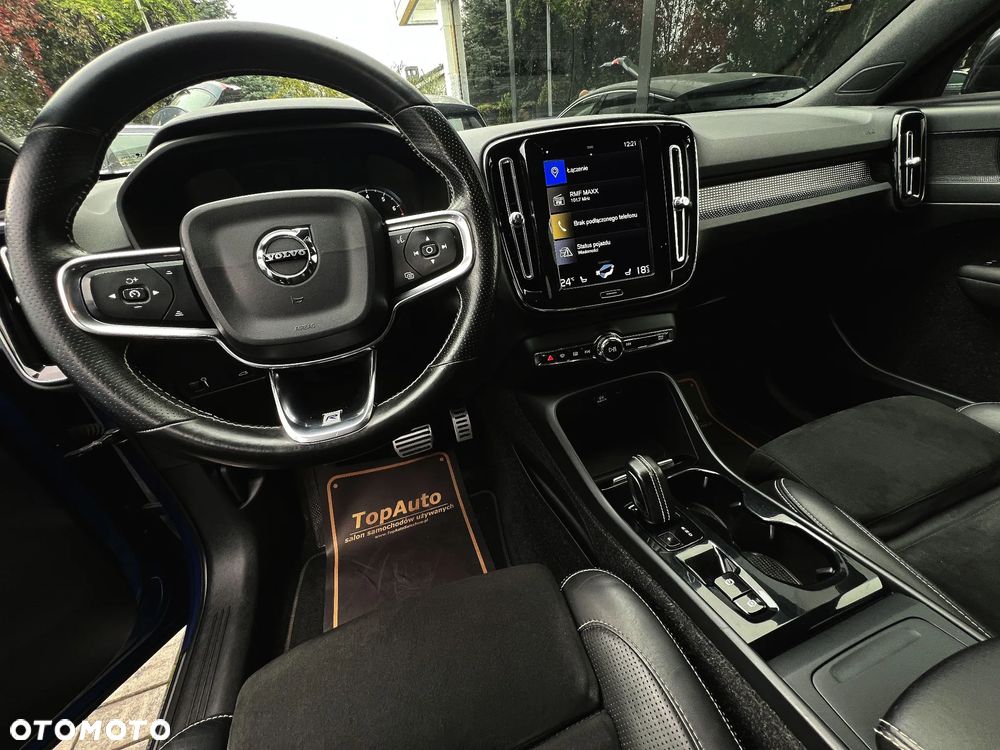 Volvo XC 40 T4 AWD Geartronic R-Design - 28