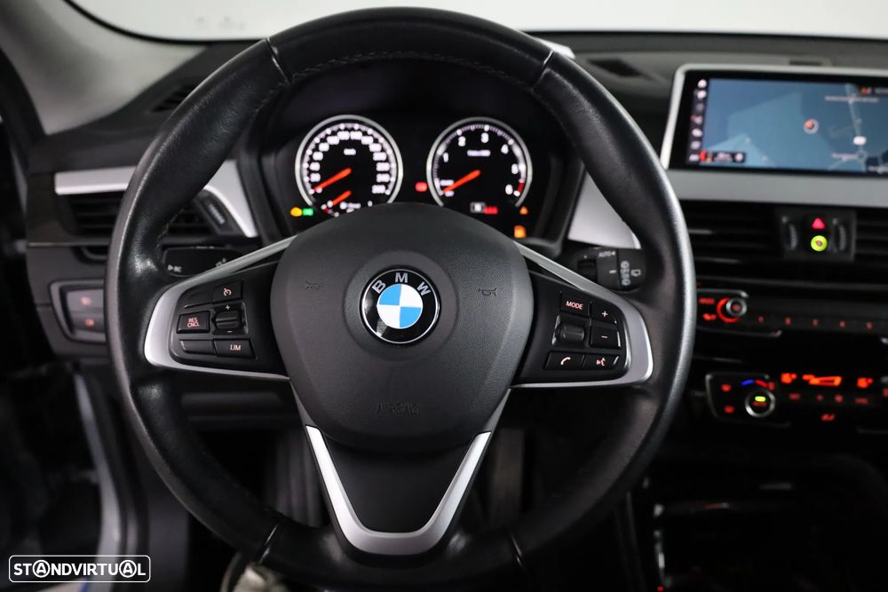 BMW X2 sDrive18d - 11