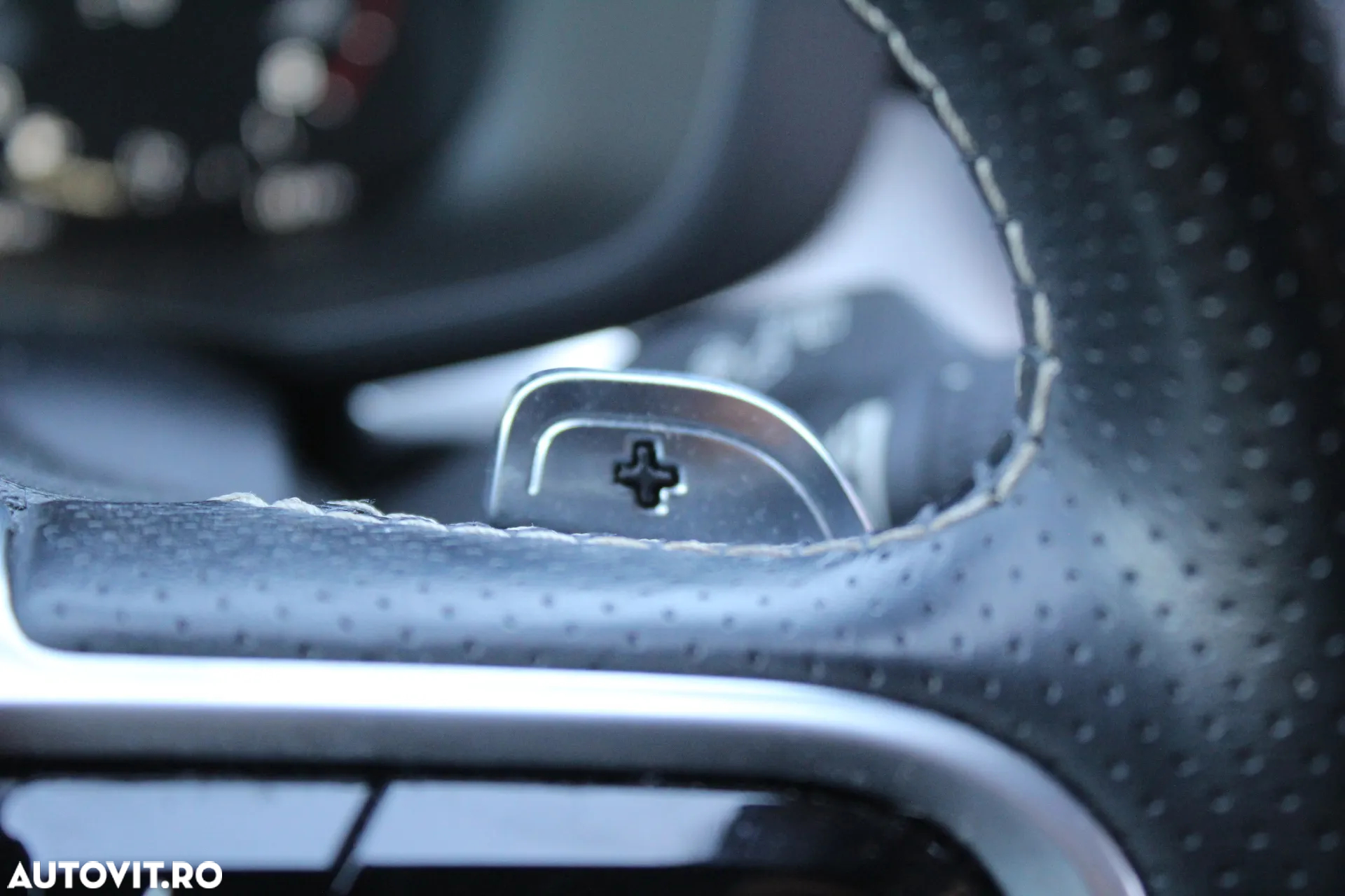 Volvo XC 60 B5 B AWD Geartronic RDesign - 9