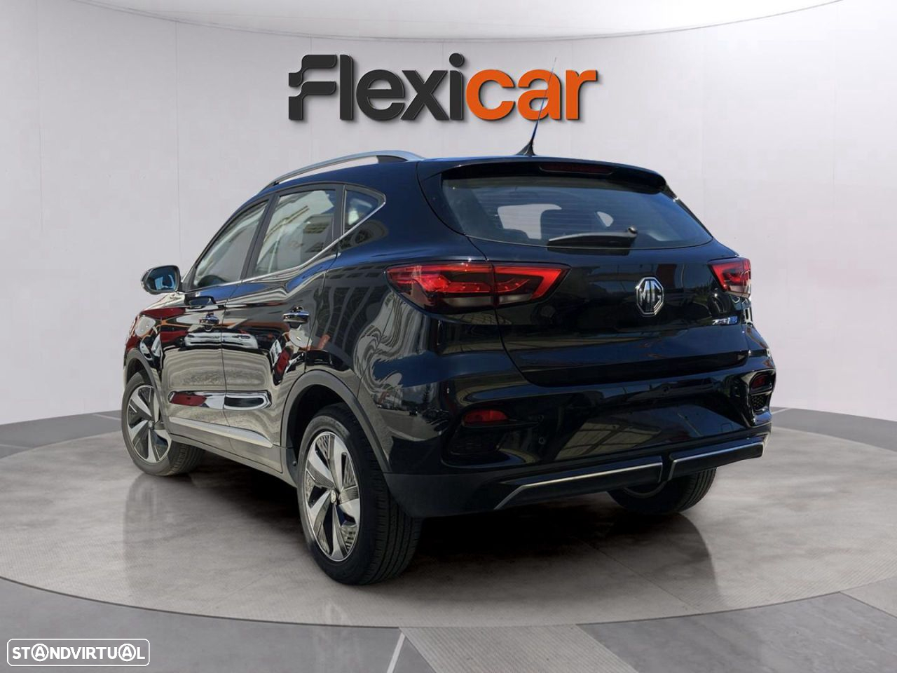 MG ZS EV 72.6 kWh Luxury OBC 11 kW - 5