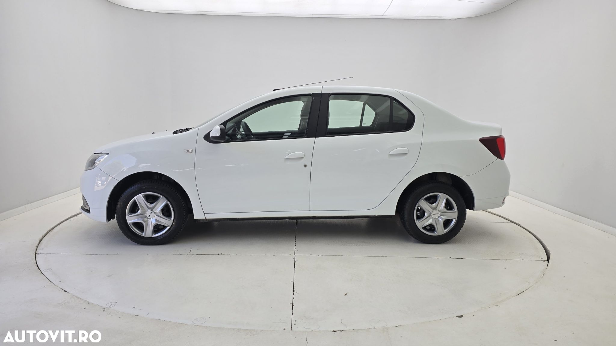 Dacia Logan - 9