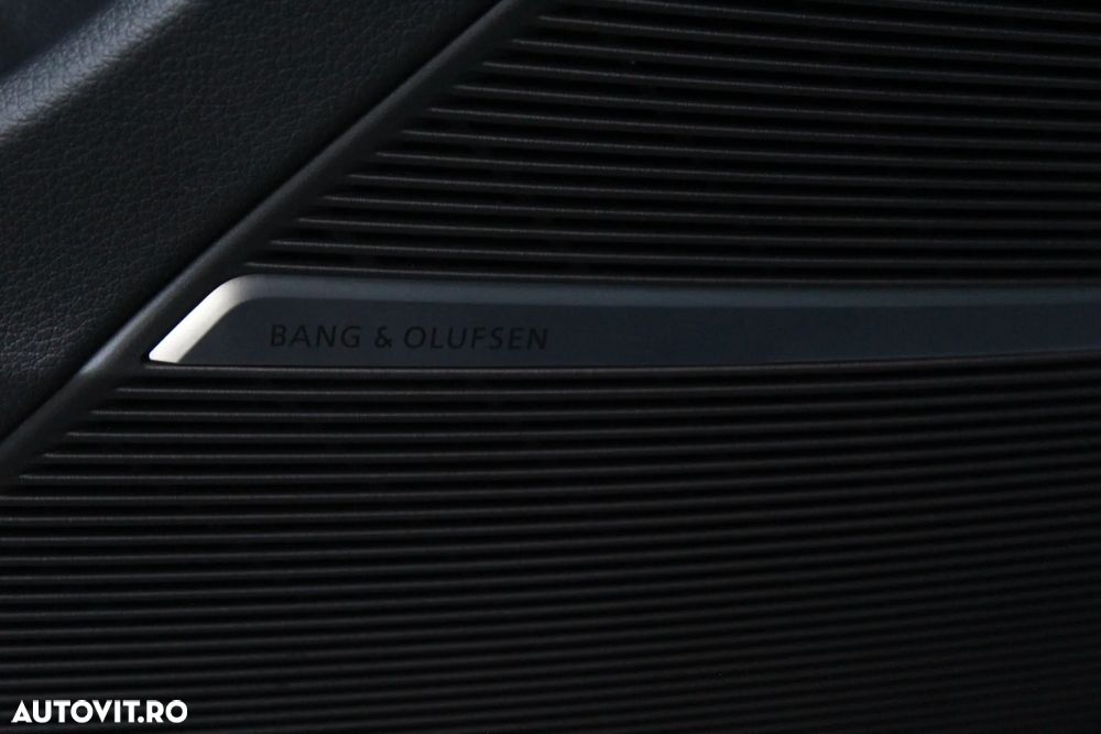 Audi RS Q8 RSQ8 4.0 TFSI quattro MHEV Tiptronic - 17