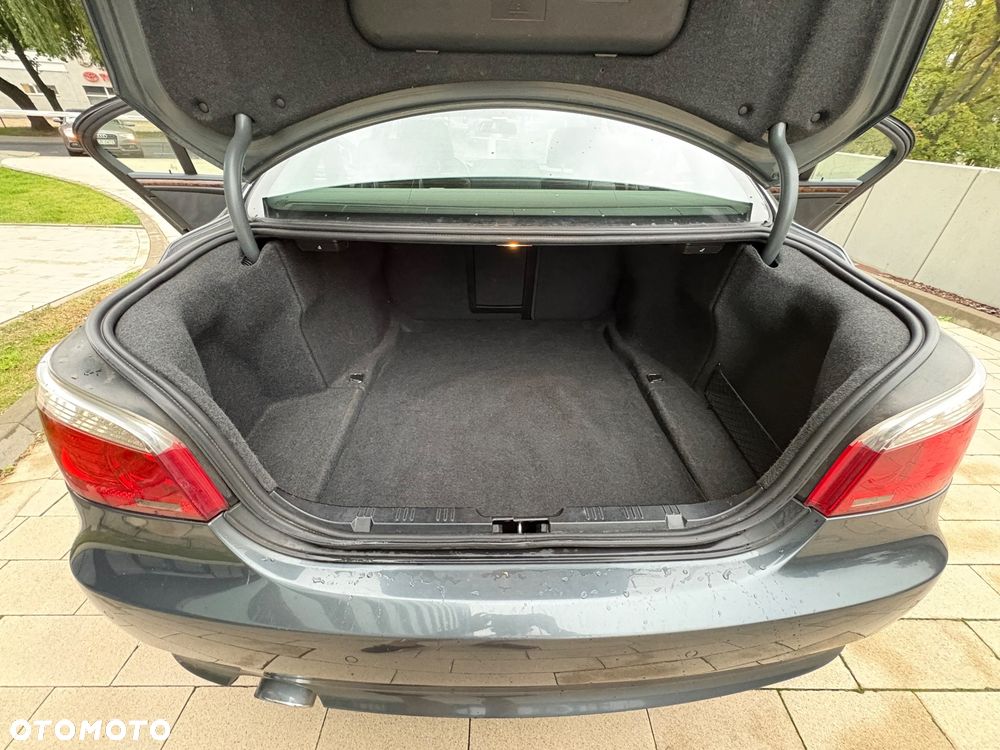 BMW Seria 5 - 16