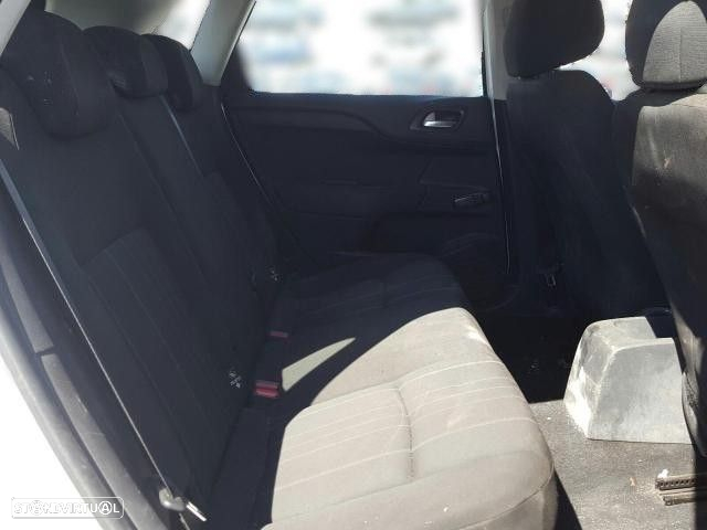 Peças Citroën C4 II 2009 a 2020 - 58