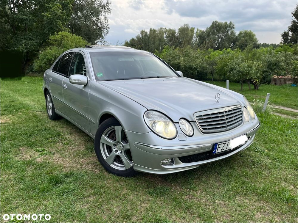 Mercedes-Benz Klasa E 500 4Matic Automatik Avantgarde - 1