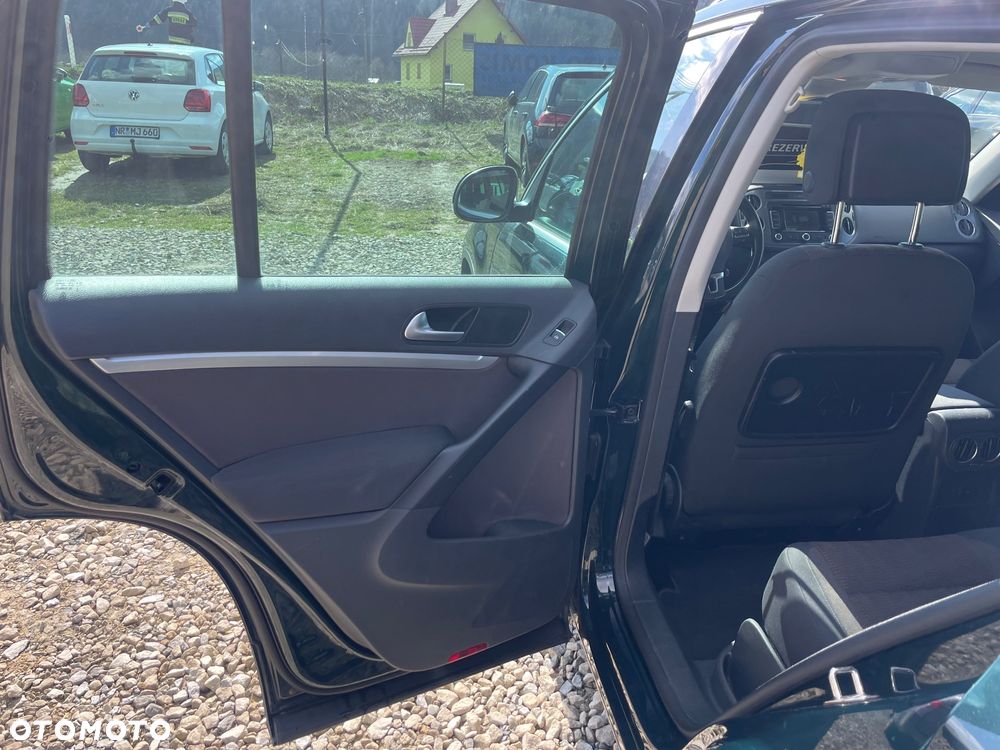 Volkswagen Tiguan - 13