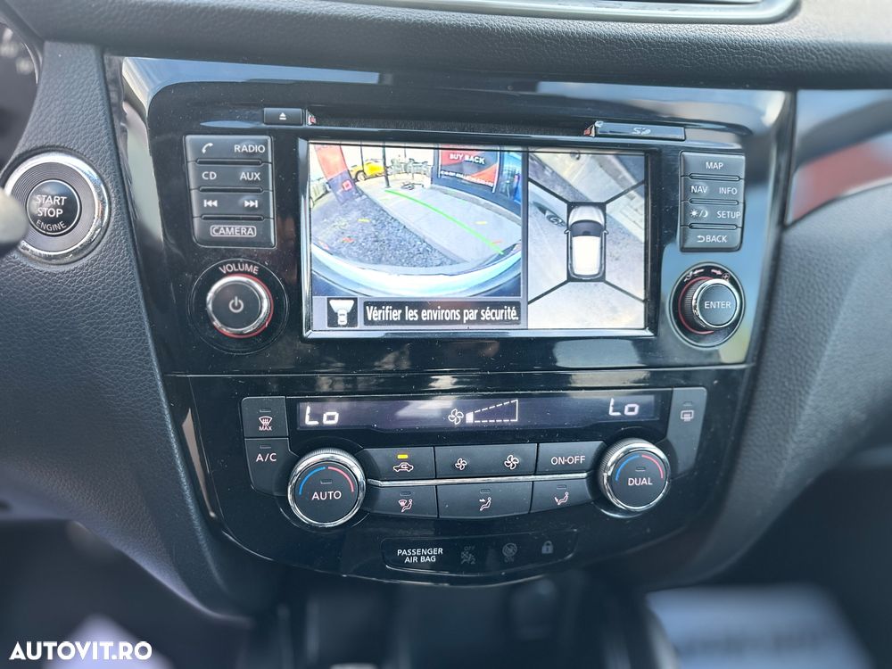 Nissan Qashqai 1.6 DCI Start/Stop X-TRONIC N-Connecta - 11