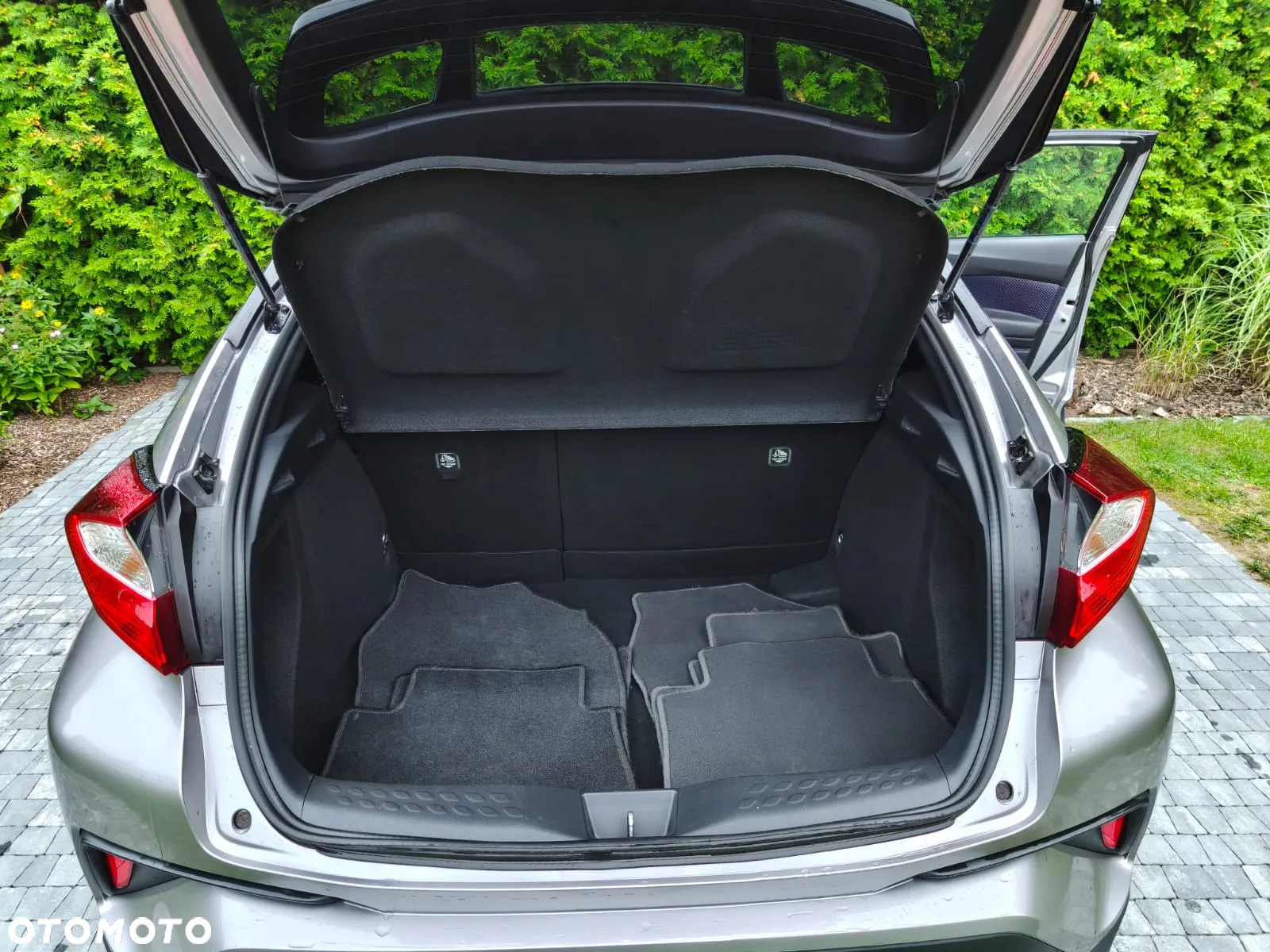 Toyota C-HR 1.2 T GPF Premium - 6
