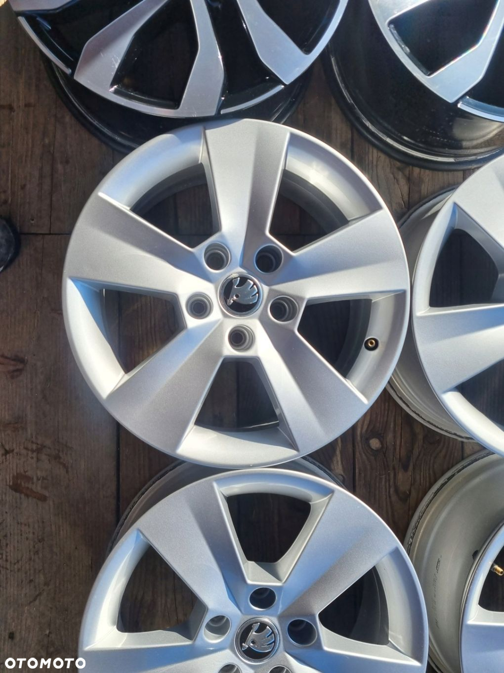 SKODA SUPERB III,VW GOLF 7,TOURAN,SEAT,AUDI alu 6,5x16ET41 5X112 super stan - 2