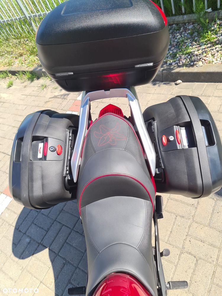 Yamaha XJ - 5