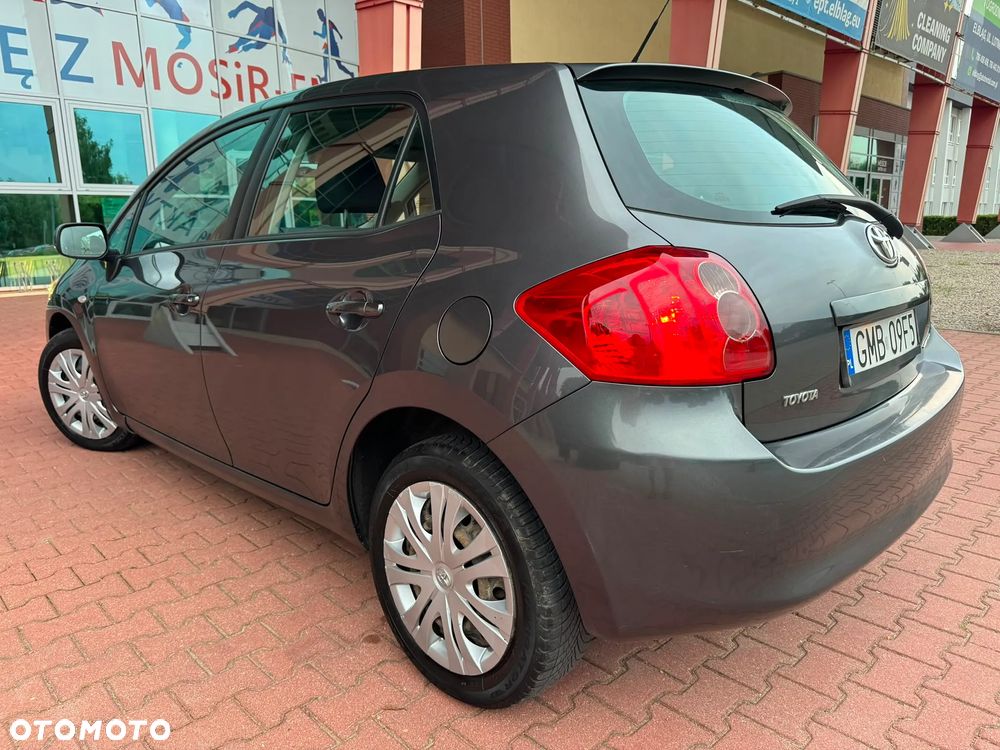 Toyota Auris 1.6 VVT-i Sol - 4
