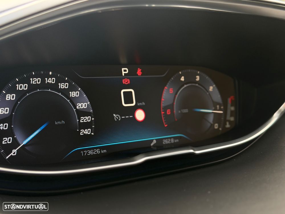 Peugeot 3008 1.5 BlueHDi Allure EAT8 - 15