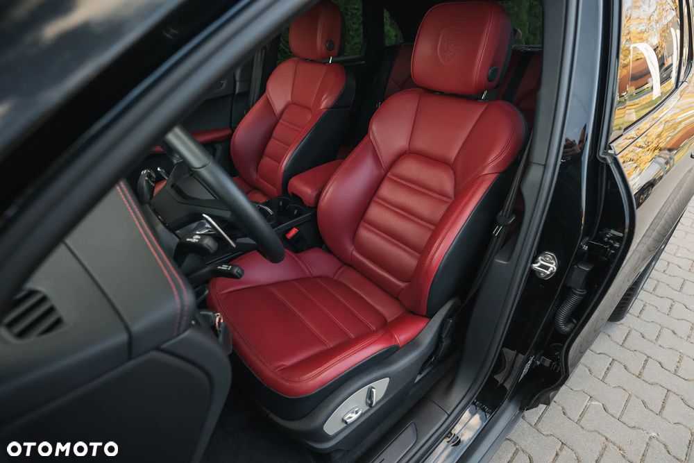 Porsche Macan T - 4