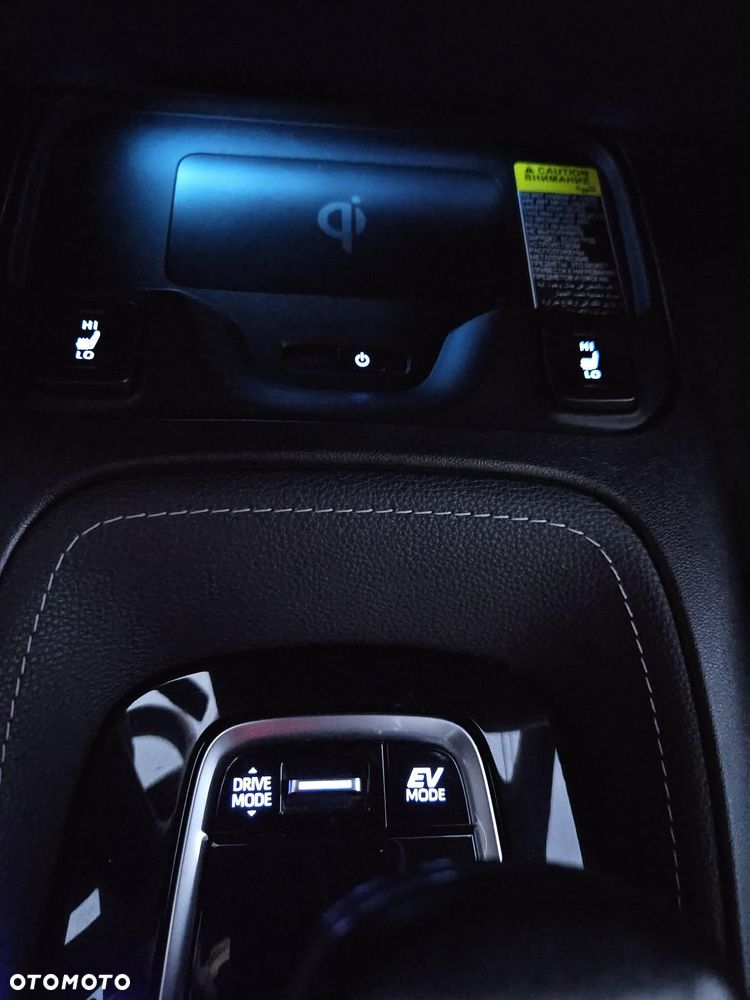 Suzuki Swace 1.8 Hybrid Premium Plus CVT - 9