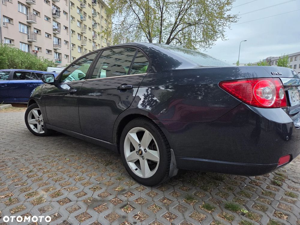 Chevrolet Epica 2.0 LS - 4