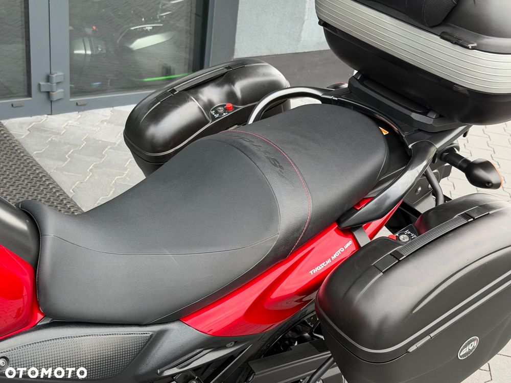 Suzuki V-STROM - 32