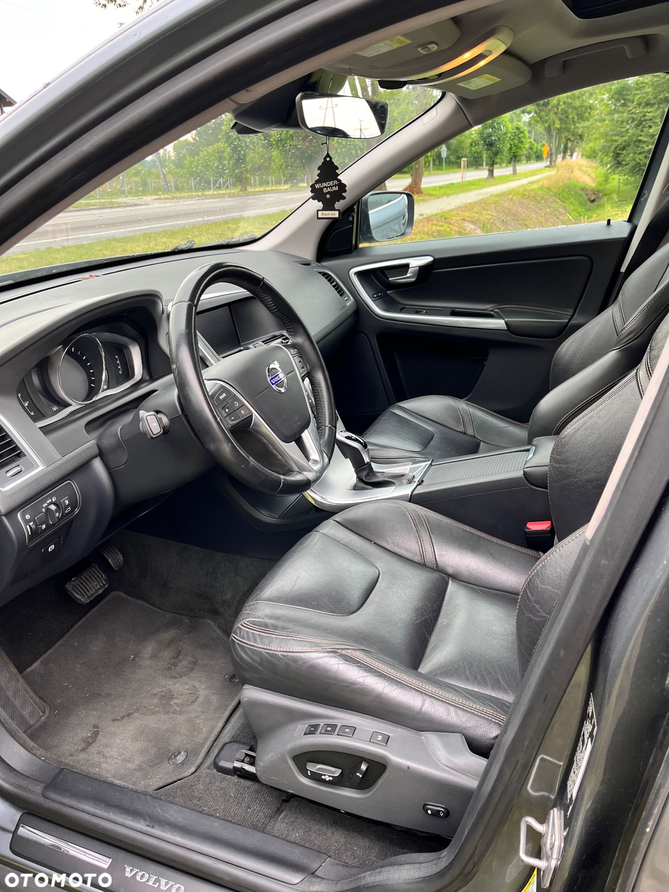 Volvo XC 60 - 6