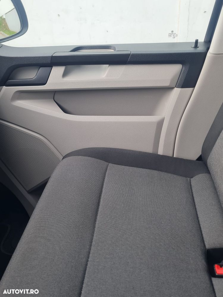 Volkswagen Transporter CD 2.0 LR DSG - 12