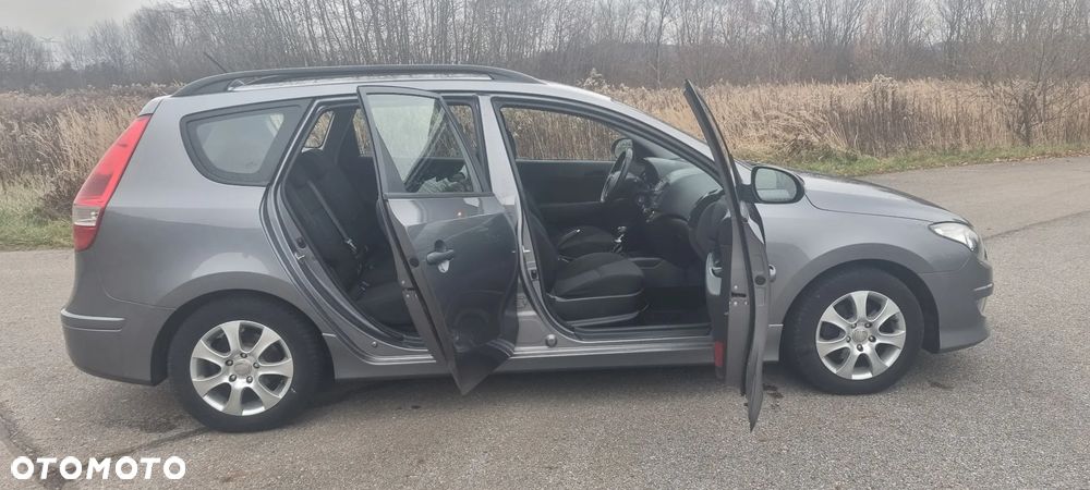 Hyundai i30 1.4 Blue Comfort - 21