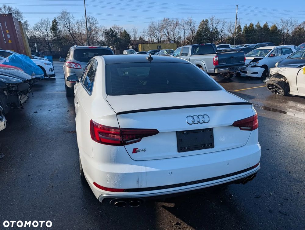 Audi S4 Limousine - 9