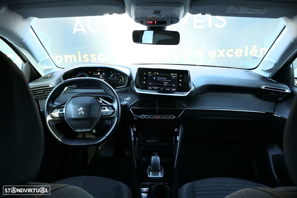 Peugeot e-208 Allure Pack - 11