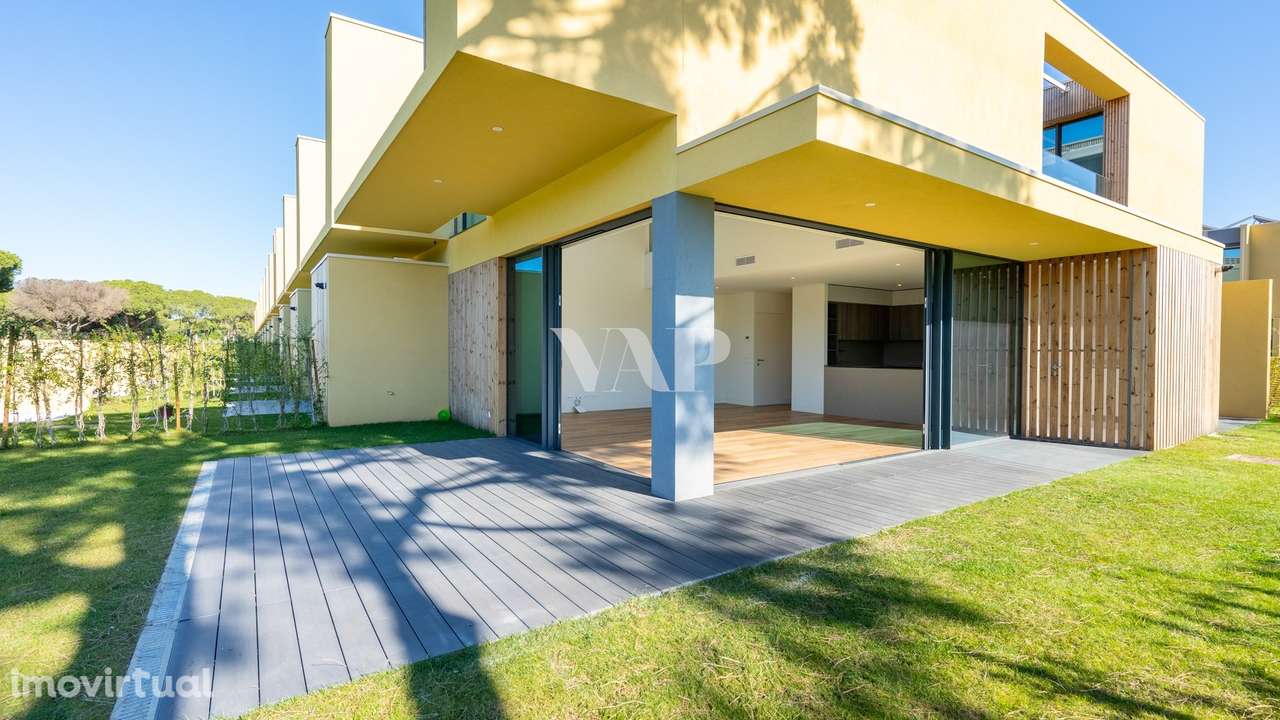 Moradia 2 quartos de canto e com piscina privada em zona central, Vila - Grande imagem: 4/31