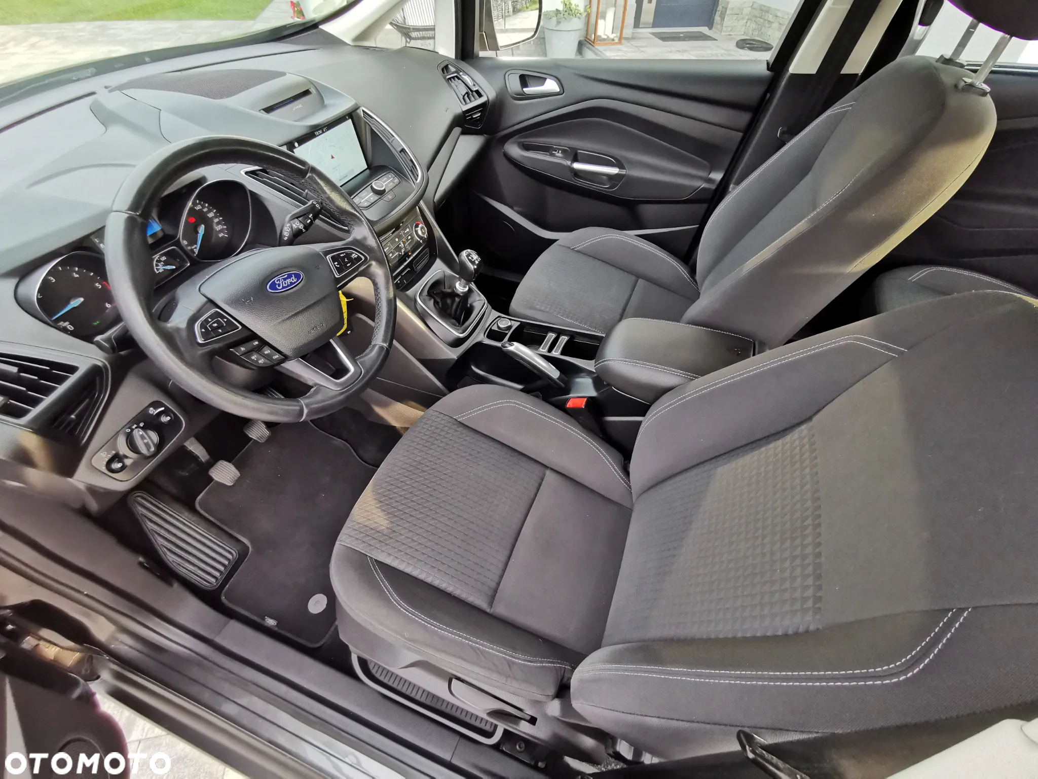 Ford Grand C-MAX Gr 1.5 TDCi Trend - 23