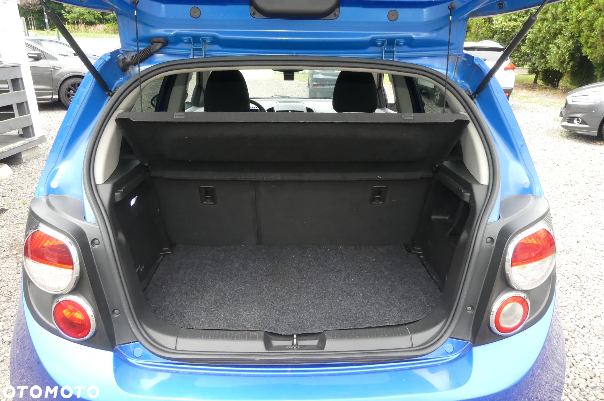 Chevrolet Aveo 1.6 LTZ S/S - 10