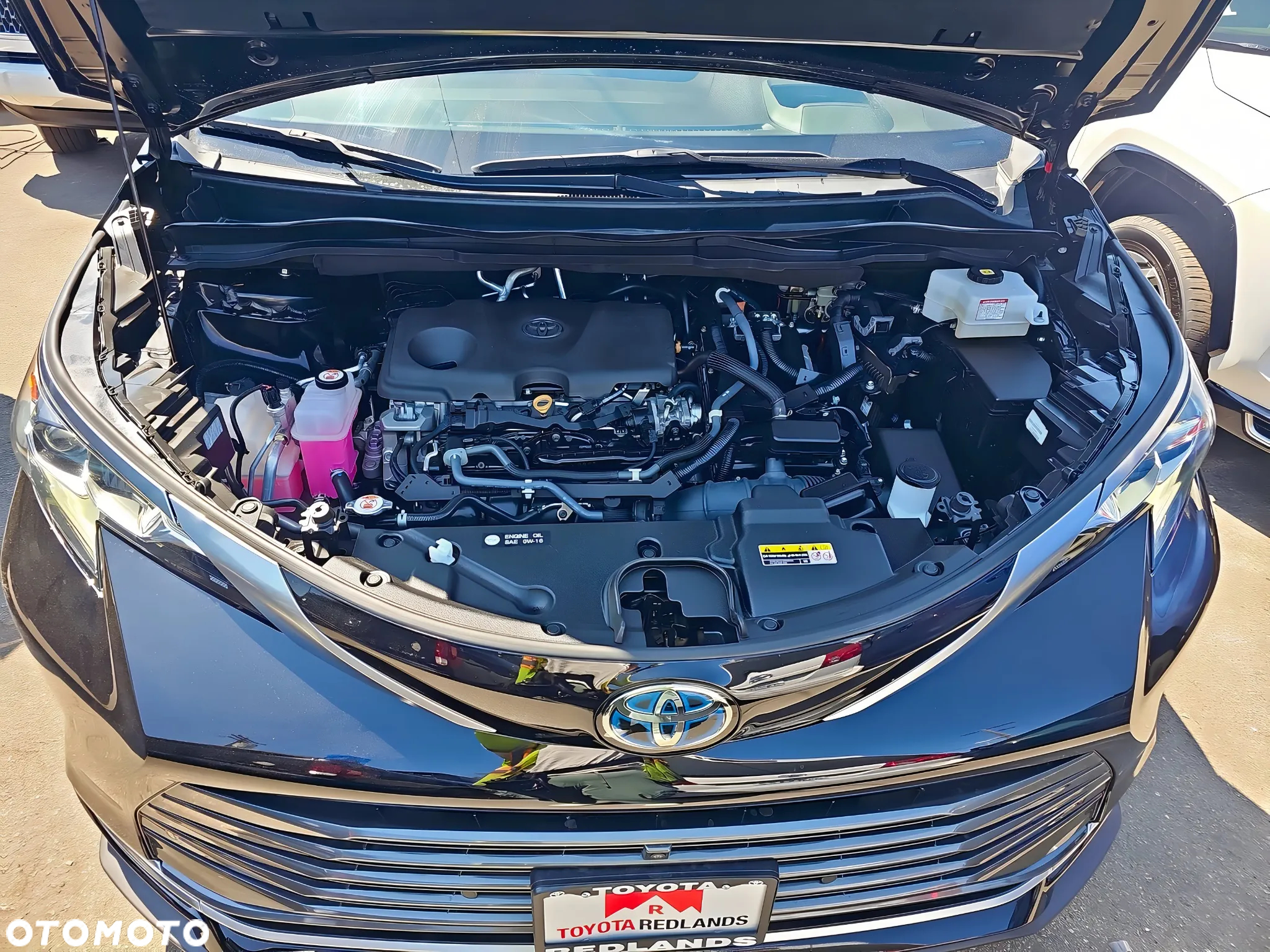 Toyota Sienna - 12