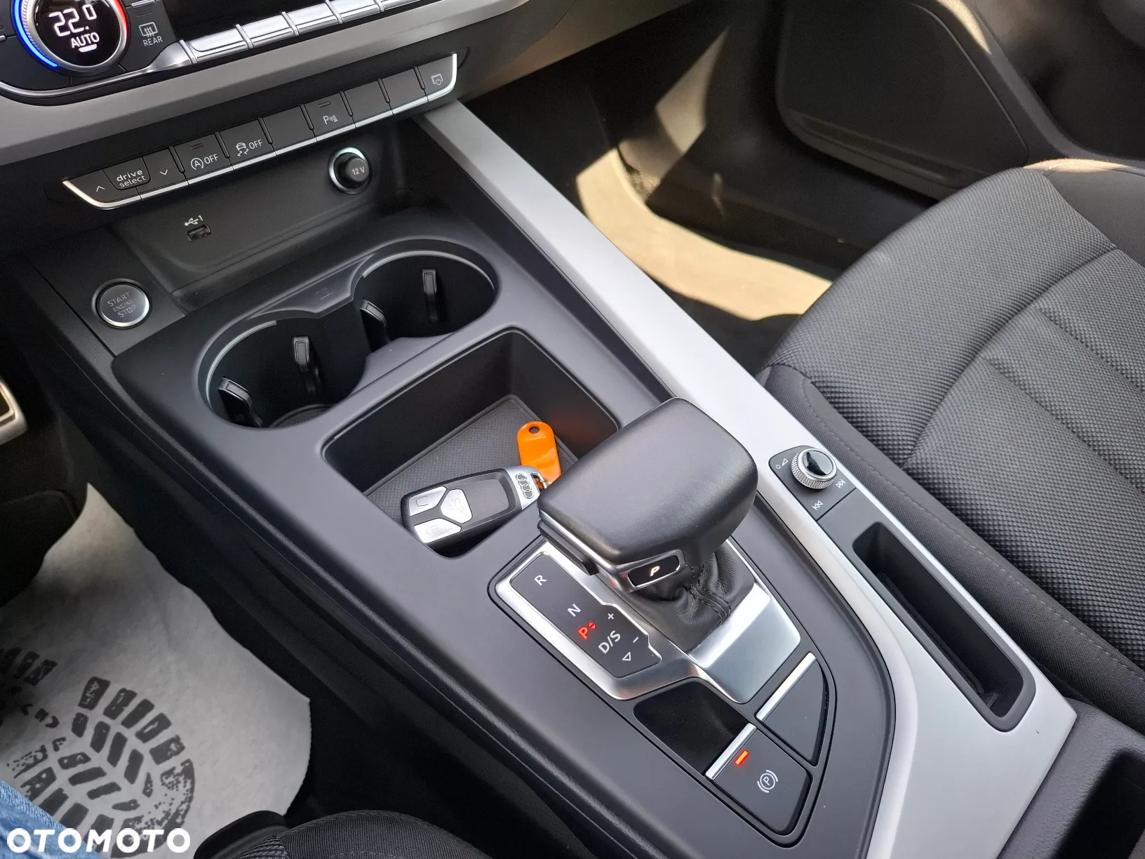 Audi A4 40 TDI Advanced S tronic - 27