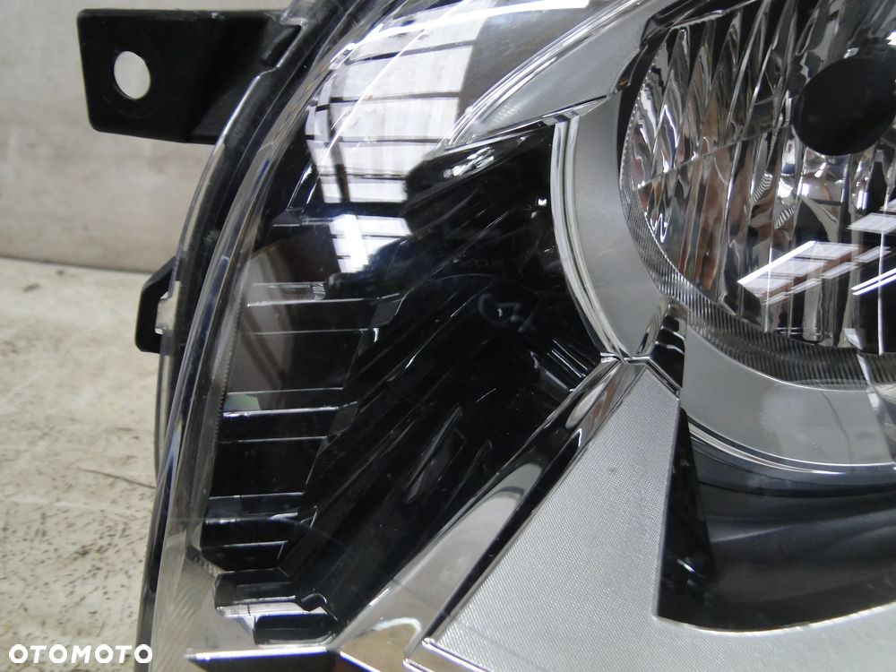 RENAULT TWINGO III 3 LIFT LAMPA LEWA PRZÓD PRZEDNIA EUROPA - 2