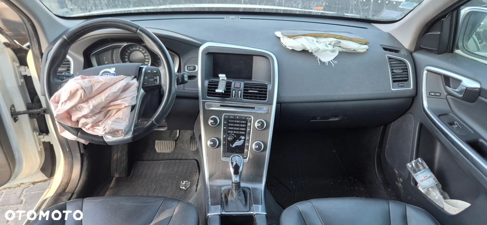 Volvo XC 60 D4 Drive-E Base - 26