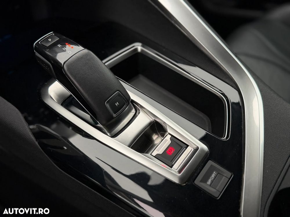 Peugeot 3008 PureTech 130 Stop & Start GPF EAT8 Active Business-Paket - 30