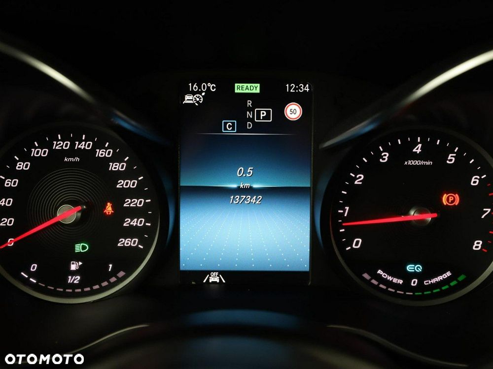 Mercedes-Benz Klasa C 300 4Matic 9G-TRONIC Night Edition - 23