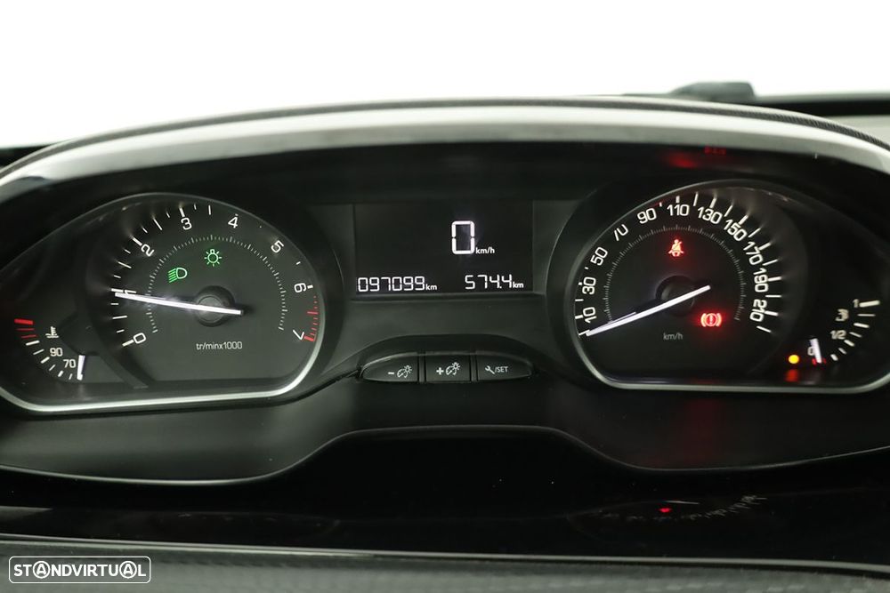 Peugeot 208 1.2 PureTech Style - 15