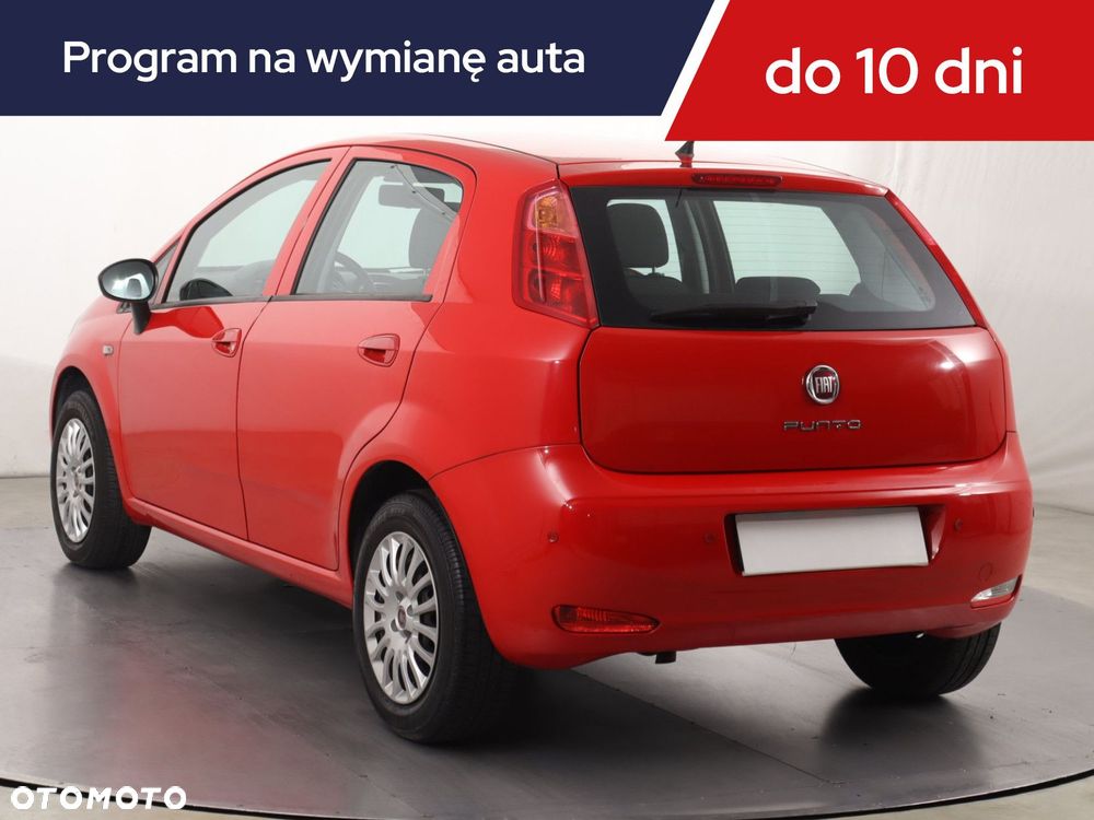 Fiat Punto 2015 photo 5