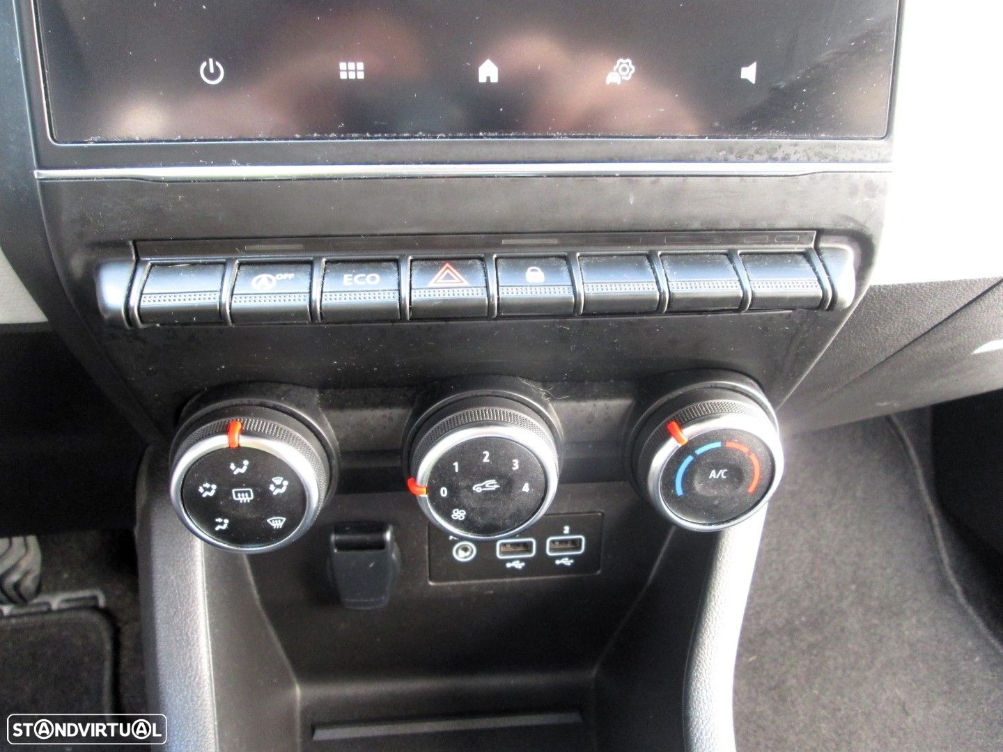 Renault Clio 1.0 TCe Evolution Bi-Fuel - 14