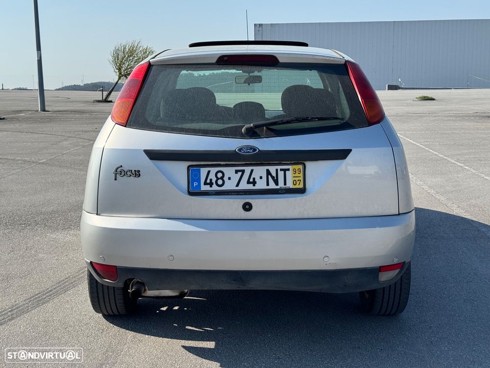 Ford Focus 1.4 Ambiente - 15