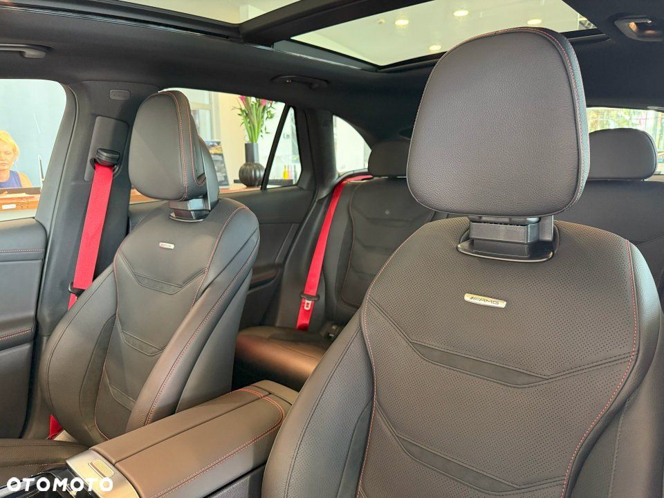 Mercedes-Benz GLC - 24