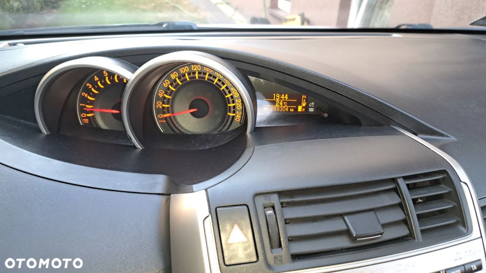 Toyota Verso 1.6 Sol EU5 - 14