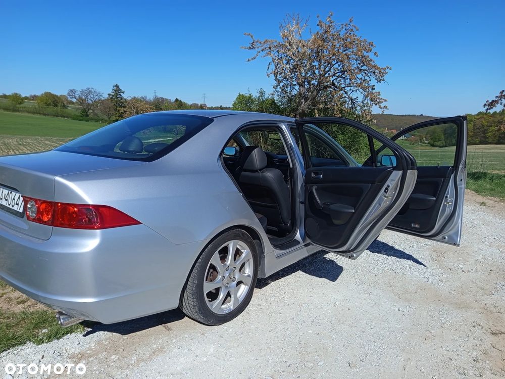 Honda Accord 2.0 Executive - 6