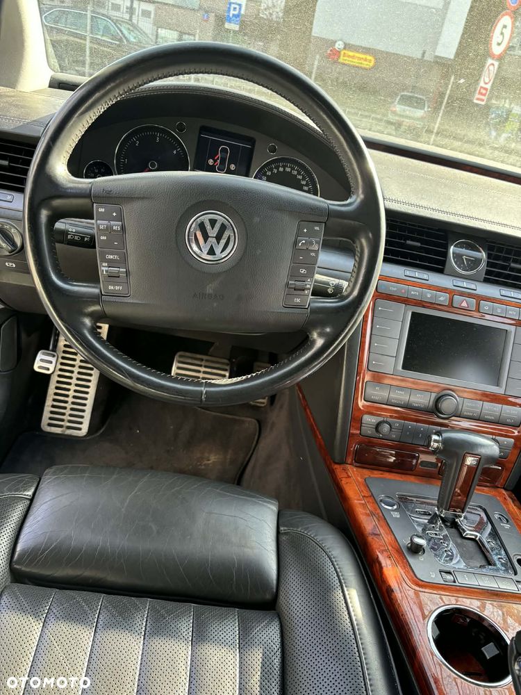 Volkswagen Phaeton 5.0 V10 TDI 4M (5 os) - 16
