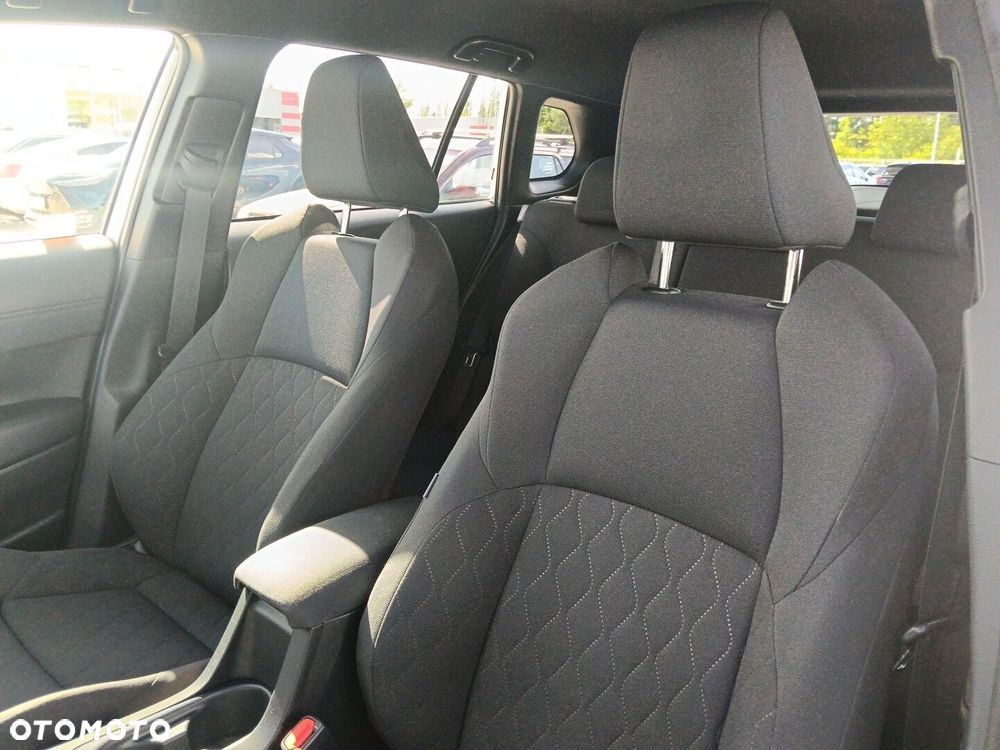 Toyota Corolla Cross - 11