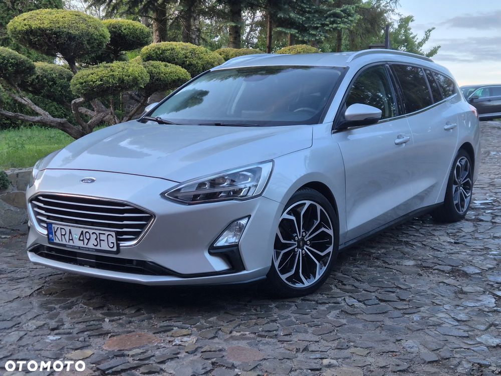 Ford Focus 1.5 EcoBlue Start-Stopp-System TITANIUM DESIGN - 10