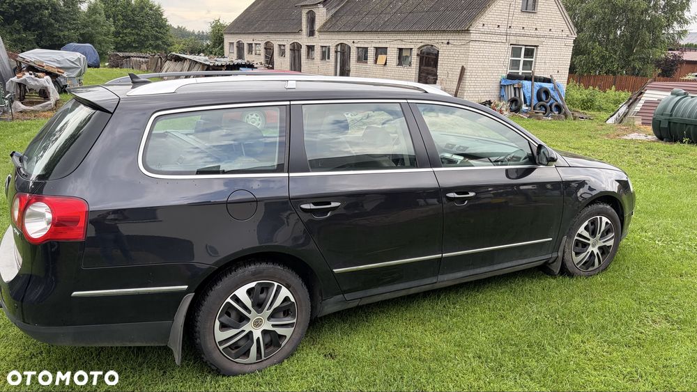 Volkswagen Passat - 8