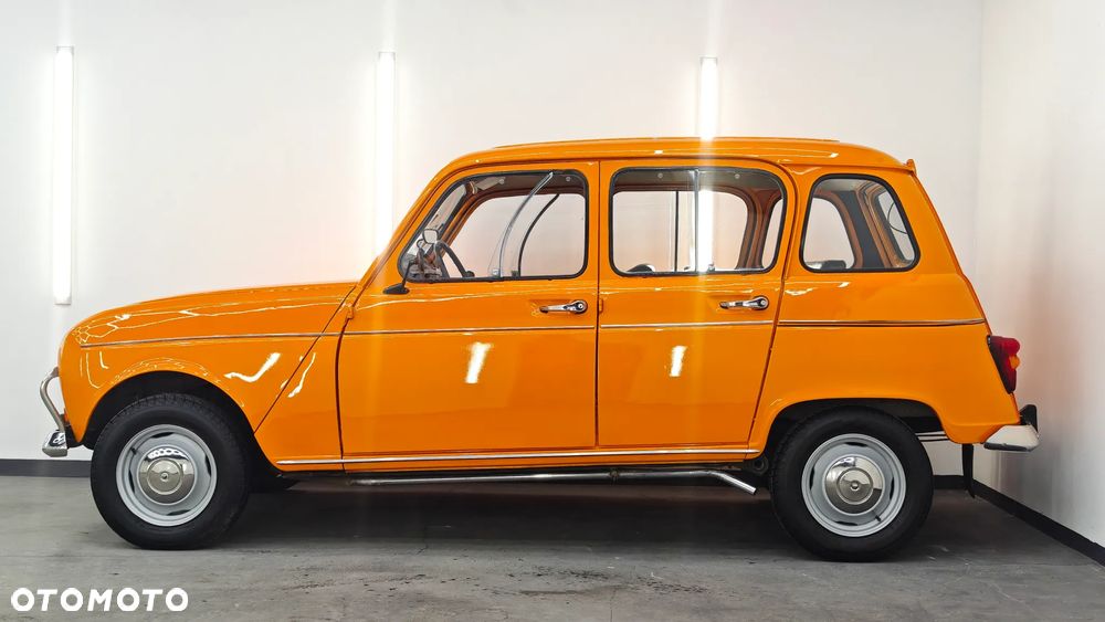 Renault 4 - 2