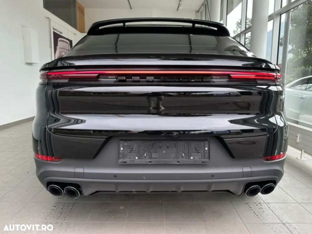 Porsche Cayenne Coupe - 5