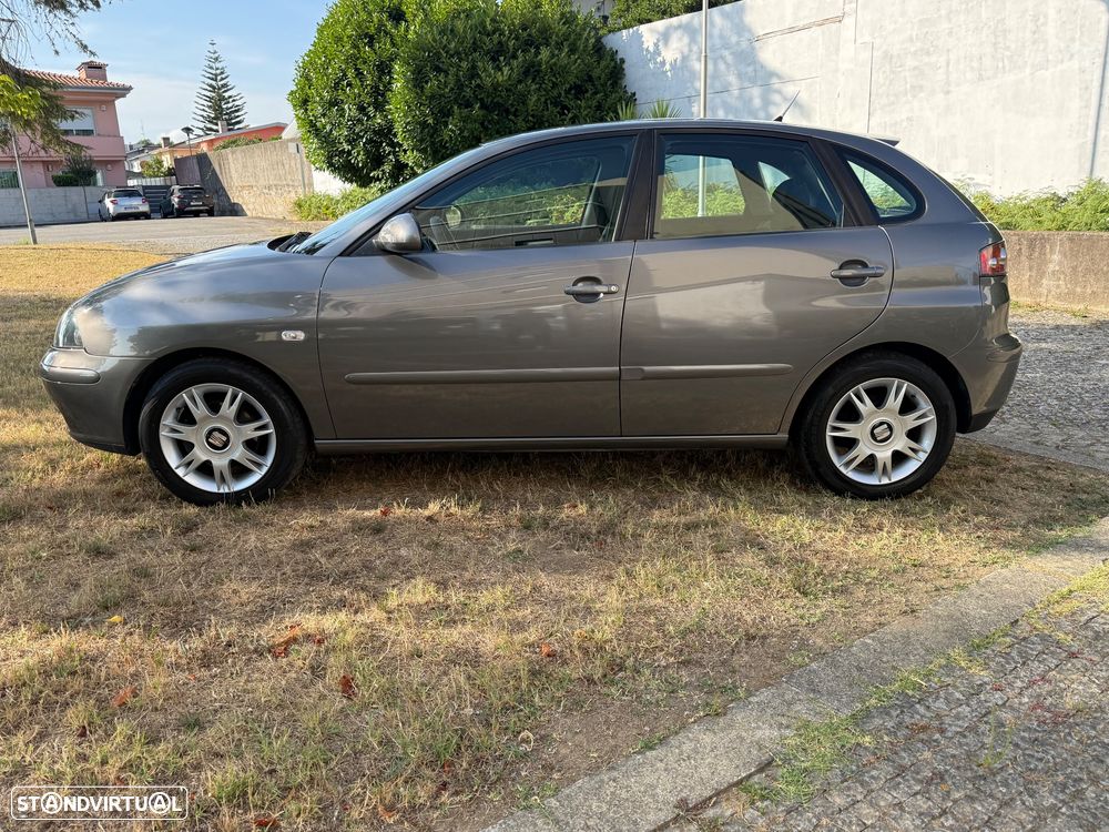 SEAT Ibiza 1.2 12V Reference - 2